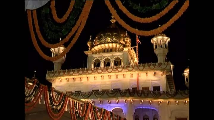 ਇਸ ਦੇ ਪਹਿਲੇ ਗ੍ਰੰਥੀ ਹੋਣ ਦਾ ਮਾਣ ਬਾਬਾ ਬੁੱਢਾ ਜੀ ਨੂੰ ਪ੍ਰਾਪਤ ਹੋਇਆ।