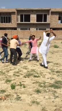 ਜ਼ਿਲ੍ਹਾ ਪ੍ਰੀਸ਼ਦ ਚੋਣਾਂ \'ਚ ਖੜਕਿਆ ਡੰਡਾ-ਸੋਟਾ, ਸੱਤਾਧਿਰ \'ਤੇ ਧੱਕੇਸ਼ਾਹੀ ਦੇ ਇਲਜ਼ਾਮ