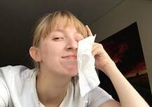 ਹੈਰਾਨੀਜਾਨਕ: ਇੱਕ ਕੁੜੀ ਨੂੰ ਅਜਿਹੀ ਬਿਮਾਰੀ ਨਾ ਨਹਾ ਸਕਦੀ, ਨਾ ਰੋ ਸਕਦੀ, ਨਾ ਧੁੱਪੇ ਰਹਿ ਸਕਦੀ ਤੇ ਨਾ ਹੀ ਝੂਠ ਬੋਲ ਸਕਦੀ..!