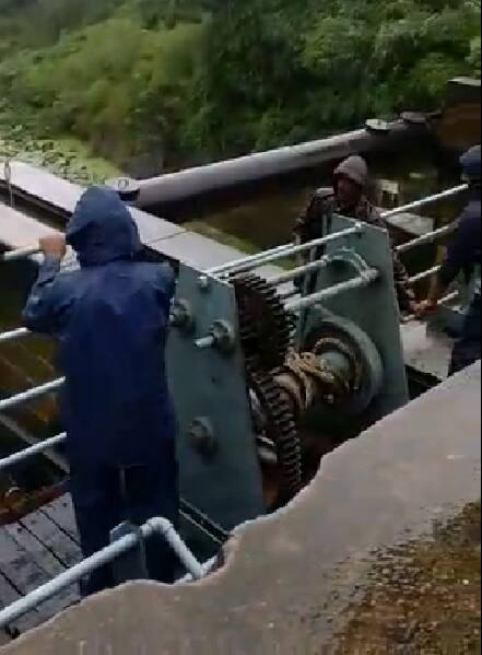 ਸੁਖਨਾ ਝੀਲ ਦੇ ਖੋਲ੍ਹੇ ਫਲੱਡ ਗੇਟ, ਹਾਈ ਅਲਰਟ