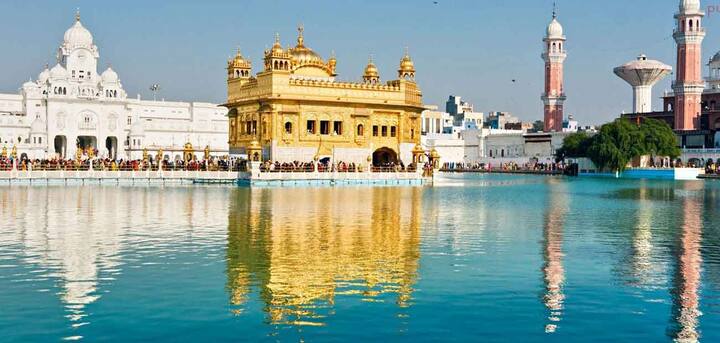 ਹਰਿਮੰਦਰ ਸਾਹਿਬ: ਅੰਮ੍ਰਿਤਸਰ ਵਿਖੇ ਸਥਿਤ ਹਰਿਮੰਦਰ ਸਾਹਿਬ ਪੰਜਾਬ ਦਾ ਪ੍ਰਸਿੱਧ ਤੀਰਥ ਅਸਥਾਨ ਹੈ ਜਿੱਥੇ ਦੇਸ਼ਾਂ-ਵਿਦੇਸ਼ਾਂ ਤੋਂ ਸੈਲਾਨੀ ਨਤਮਸਤਕ ਹੋਣ ਆਉਂਦੇ ਹਨ।