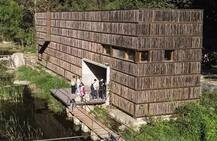 ਇੱਥੇ ਮੌਜੂਦ ਵਿਲੱਖਣ ਲਾਇਬ੍ਰੇਰੀ, ਦੇਖੋ ਤਸਵੀਰਾਂ