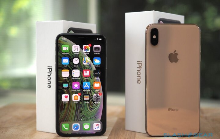 Apples revenue growth slows as iPhone sales dip 12% year-over-year ਆਈਫੋਨ ਦੀ ਵਿਕਰੀ ਨੂੰ ਝਟਕਾ, ਐਪਲ ਦਾ ਮੁਨਾਫਾ 13% ਘਟਿਆ