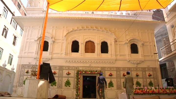 ਉਨ੍ਹਾਂ ਇਹ ਵੀ ਦੱਸਿਆ ਕਿ ਪਾਕਿਸਤਾਨ ’ਚ ਸਿੱਖਾਂ ਨੂੰ ਨੌਕਰੀਆਂ ਦੇਣ ਸਮੇਂ ਰਾਖਵੇਂ ਕਰਨ ਨੂੰ 5 ਫੀਸਦੀ ਤੋਂ ਵਧਾ ਕੇ 10 ਫੀਸਦੀ ਕਰਨ ਲਈ ਸਰਕਾਰ ਨੂੰ ਸਿਫਾਰਸ਼ ਕੀਤੀ ਗਈ ਹੈ।