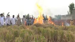 ਸਰਕਾਰ ਦੀ ਨਾਅਹਿਲੀਅਤ ਤੋਂ ਅੱਕੇ ਕਿਸਾਨਾਂ ਨੇ ਫੜਿਆ ਬਗ਼ਾਵਤ ਦਾ ਰਾਹ