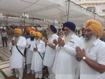 ਅਕਾਲੀ ਦਲ \'ਚ ਵੱਡੇ ਧਮਾਕੇ ਦੇ ਆਸਾਰ, ਬਾਦਲਾਂ ਨਾਲ ਖਫਾ  ਲੀਡਰ ਹਰਿਮੰਦਰ ਸਾਹਿਬ ਪਹੁੰਚੇ