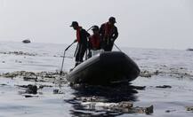 ਸਮੁੰਦਰ ’ਚ ਡਿੱਗਣ ਮਗਰੋਂ ਜਹਾਜ਼ ਦਾ ਹੋਇਆ ਭਿਆਨਕ ਹਾਲ, ਤਸਵੀਰਾਂ ਆਈਆਂ ਸਾਹਮਣੇ