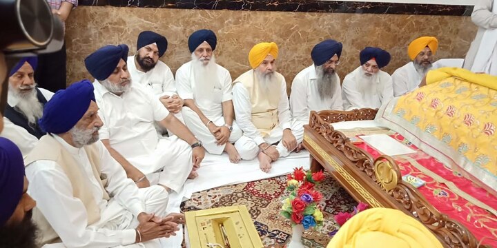  ਹੁਣ ਡੈਮੇਜ ਕੰਟਰੋਲ ਲਈ ਅਕਾਲੀ ਦਲ ਨੇ ਪੰਥਕ ਮੁੱਦਿਆਂ ਨੂੰ ਮੁੜ ਤੋਂ ਉਭਾਰਨਾ ਸ਼ੁਰੂ ਕਰ ਦਿੱਤਾ ਹੈ।