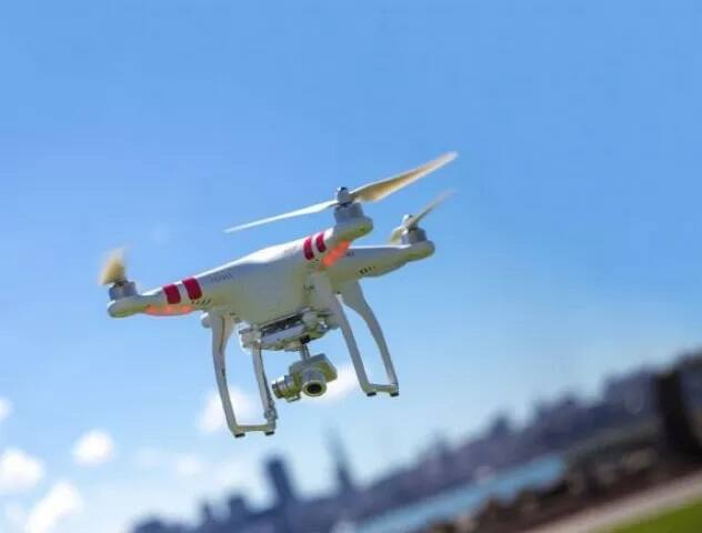 10 ਮਹੀਨੇ ਪਹਿਲਾਂ ਯਵਤਮਾਲ ਦੇ ਰੋਲੇਗਾਂਵ ‘ਚ ਇਸ ਸ਼ੇਰਨੀ ਦੀ ਦਹਿਸ਼ਤ ਸ਼ੁਰੂ ਹੋ ਗਈ ਸੀ, ਜਿਸ ਤੋਂ ਬਾਅਦ ਸ਼ੇਰਨੀ ਨੂੰ ਫੜ੍ਹਨ ਲਈ ਸਨਿਫਰ ਕੁੱਤੇ, ਕੈਮਰੇ, ਡਰੋਨ, ਸ਼ੂਟਰ ਤੇ 200 ਮੁਲਾਜ਼ਮਾਂ ਨੂੰ ਤਾਇਨਾਤ ਕੀਤਾ ਗਿਆ ਸੀ।