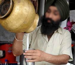 ਤੁਹਾਡੇ ਦੁੱਧ ਦੇ ਗਿਲਾਸ 'ਚ ਹੈ ਕੀਟਨਾਸ਼ਕ..!