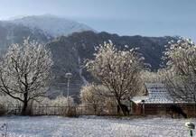 ਹਿਮਾਚਲ ਦੀਆਂ ਵਾਦੀਆਂ \'ਚ ਚਿੱਟਾ ਹੀ ਚਿੱਟਾ, ਵੇਖੋ ਖੂਬਸੂਰਤ ਤਸਵੀਰਾਂ