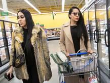 ਕੈਨੇਡਾ ਦੀ \'ਕਰਦਾਸ਼ੀਆਂ\' ਕਹਾਉਂਦੀਆਂ NRI ਕਿਰਨ-ਜੋਤੀ, ਖਾ ਚੁੱਕੀਆਂ ਜੇਲ੍ਹ ਦੀ ਹਵਾ