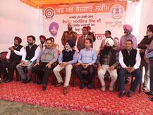 ਕੈਪਟਨ ਦੇ ਮੰਤਰੀ ਵੱਲੋਂ ਥੋੜ੍ਹੀਆਂ ਤਨਖਾਹਾਂ \'ਤੇ ਵੱਧ ਮਿਹਨਤ ਕਰਨ ਦੀ ਨਸੀਹਤ