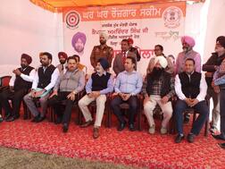 ਕੈਪਟਨ ਦੇ ਮੰਤਰੀ ਵੱਲੋਂ ਥੋੜ੍ਹੀਆਂ ਤਨਖਾਹਾਂ 'ਤੇ ਵੱਧ ਮਿਹਨਤ ਕਰਨ ਦੀ ਨਸੀਹਤ