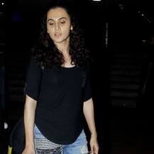 ਰਿਸੈਪਸ਼ਨ ਮਗਰੋਂ ਮੁੰਬਈ ਪਰਤੇ ‘ਦੀਪਵੀਰ\', ਕੈਮਰੇ \'ਚ ਕੈਦ ਹੋਏ ਸਿਤਾਰੇ