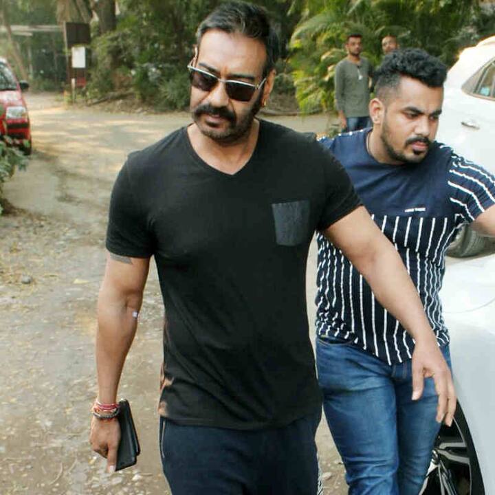 ਅਜੇ ਹਮੇਸ਼ਾ ਹੀ ਇੱਕ ਆਮ ਆਦਮੀ ਦੀ ਤਰ੍ਹਾਂ ਹੀ ਨਜ਼ਰ ਆਉਂਦੇ ਹਨ। ਉਨ੍ਹਾਂ ‘ਤੇ ਕਦੇ ਵੀ ਸਟਾਰਡਮ ਚੜ੍ਹਿਆ ਨਜ਼ਰ ਨਹੀਂ ਆਇਆ।