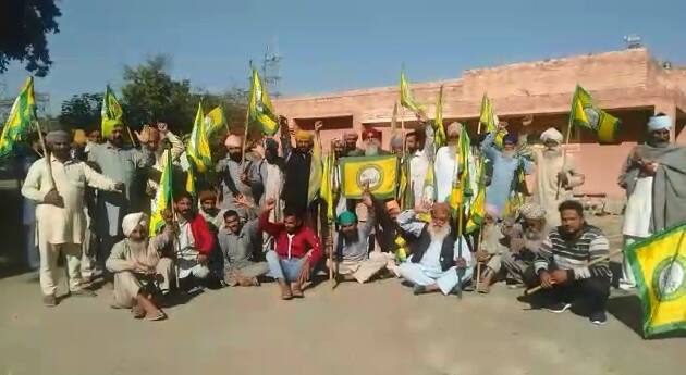 farmers protest due to non availability of power ਬਿਜਲੀ ਨਾ ਮਿਲਣ ਕਾਰਨ ਕਣਕ ਦੀ ਬਿਜਾਈ ਪੱਛੜੀ