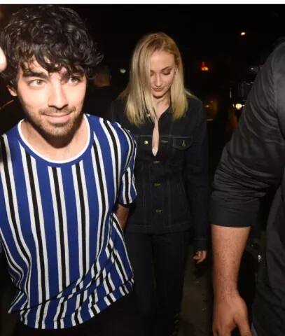  ਇਹ ਜੋੜੀ ਪਹਿਲੀ ਦਸੰਬਰ ਨੂੰ ਇਸਾਈ ਕ੍ਰਿਸਚਨ ਰੀਤੀ ਰਿਵਾਜ਼ਾਂ ਤੇ 2 ਸਤੰਬਰ ਨੂੰ ਹਿੰਦੂ ਰਿਵਾਜ਼ ਨਾਲ ਜੋਧਪੁਰ ਵਿੱਚ ਵਿਆਹ ਕਰਨਗੇ।