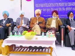 ਪੰਜਾਬ ਦੇ ਉਜਾੜੇ ਲਈ ਅਕਾਲੀ ਲੀਡਰਸ਼ਿਪ ਜ਼ਿੰਮੇਵਾਰ !