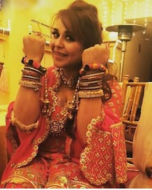 ਕਪਿਲ ਦੀ ਲਾੜੀ ਨੂੰ ਪਈਆਂ ਲਾਲ-ਹਰੀਆਂ ਚੂੜੀਆਂ, ਵੇਖੋ ਤਸਵੀਰਾਂ