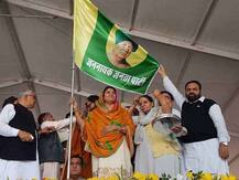 ਬਾਦਲ ਦੇ ਯਾਰ ਚੌਟਾਲਾ ਦੀ ਪਾਰਟੀ ਵੀ ਖਿੱਲਰੀ, ਨਵੀਂ ਪਾਰਟੀ ਦਾ ਐਲਾਨ