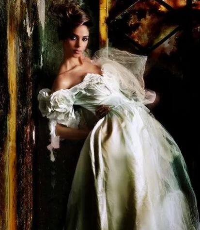 ਇਨ੍ਹਾਂ ਤਸਵੀਰਾਂ ‘ਚ ਮਲਿਕਾ ਦੀ ਹੌਟਨੇਸ ਸਾਫ ਨਜ਼ਰ ਆ ਰਹੀ ਹੈ। ਜਿਨ੍ਹਾਂ ਨੂੰ ਦੇਕ ਕੇ ਕਿਹਾ ਜਾ ਸਕਦਾ ਹੈ ਕਿ ਕੀਤੇ ਮਲਿਕਾ ਆਪਣੀ ਵਾਪਸੀ ਦਾ ਕੋਈ ਹਿੰਟ ਤਾਂ ਨਹੀਂ ਦੇ ਰਹੀ।