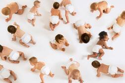 ਇਸ ਦੇਸ਼ ਦੀ ਸਰਕਾਰ ਬੱਚੇ ਪੈਦਾ ਕਰਨ ਲਈ ਕੱਢ ਰਹੀ ਲੋਕਾਂ ਦੇ ਤਰਲੇ