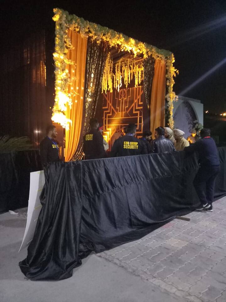 ਵੇਖੋ ਤਸਵੀਰਾਂ।