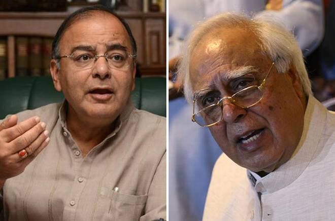 bjp and congress war of words after sajjan kumar convicted in 1984 delhi anti sikh riot case ਸਿੱਖ ਕਤਲੇਆਮ ਬਾਰੇ ਫੈਸਲੇ ਮਗਰੋਂ ਕਾਂਗਰਸ ਤੇ ਬੀਜੇਪੀ ਮਿਹਣੋ-ਮਿਹਣੀ