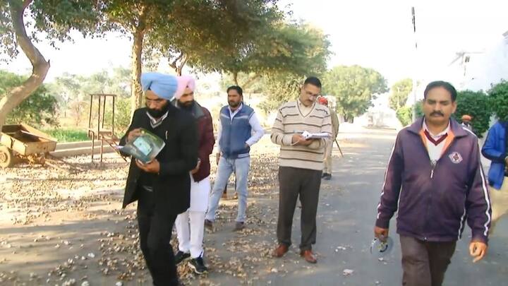 ਅੱਜ ਟੈਕਨੀਕਲ ਟੀਮ ਨੇ ਅੰਦਰ ਜਾ ਕੇ ਇਸ ਸਬੰਧੀ ਆਪਣੀ ਮਿਣਤੀ ਕੀਤੀ ਹੈ। ਉਨ੍ਹਾਂ ਕਿਹਾ ਕਿ ਅਗਰ ਫਿਰ ਜ਼ਰੂਰਤ ਪਈ ਤਾਂ ਆ ਕੇ ਹੋਰ ਜਾਂਚ ਕਰਨਗੇ। 