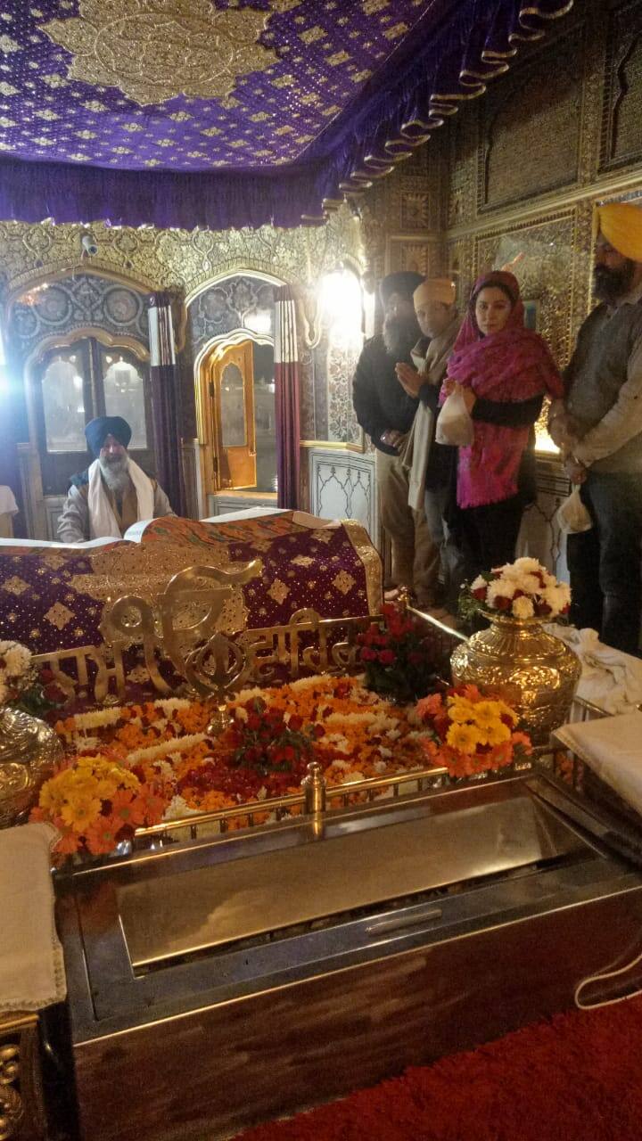 ਵੇਖੋ ਕੁਝ ਹੋਰ ਤਸਵੀਰਾਂ।