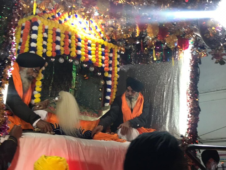 ਇਸ ਮੌਕੇ ਸੰਗਤਾਂ ਨੂੰ ਇਤਿਹਾਸ ਤੋਂ ਜਾਣੂ ਕਰਵਾਉਣ ਲਈ ਗੁਰਮਤਿ ਸਮਾਗਮ ਵੀ ਕਰਵਾਇਆ ਜਾਂਦਾ ਹੈ।