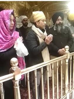 ਸਚਿਨ ਤੇਂਦੁਲਕਰ ਪਹਿਲੀ ਵਾਰ ਪਤਨੀ ਨਾਲ ਸ੍ਰੀ ਹਰਿਮੰਦਰ ਸਾਹਿਬ ਨਤਮਸਤਕ