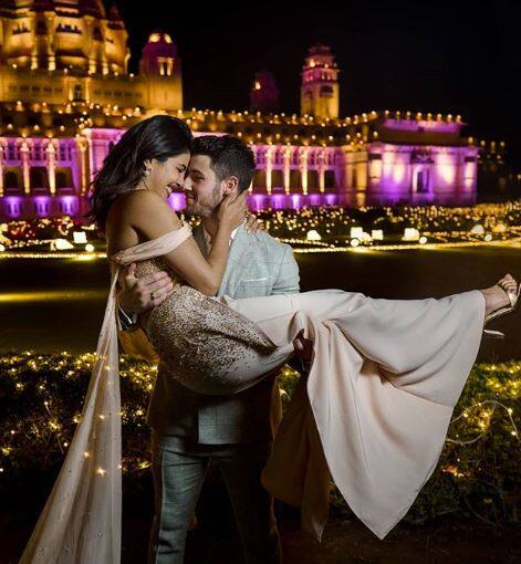 Priyanka and Nick throw their fourth wedding reception in Los Angeles ਨਿੱਕਯੰਕਾ ਦੇ ਵਿਆਹ ਦੀ ਚੌਥੀ ਰਿਸੈਪਸ਼ਨ ਪਾਰਟੀ ਹੋਵੇਗੀ ਲਾਸ-ਏਂਜਲਸ ‘ਚ