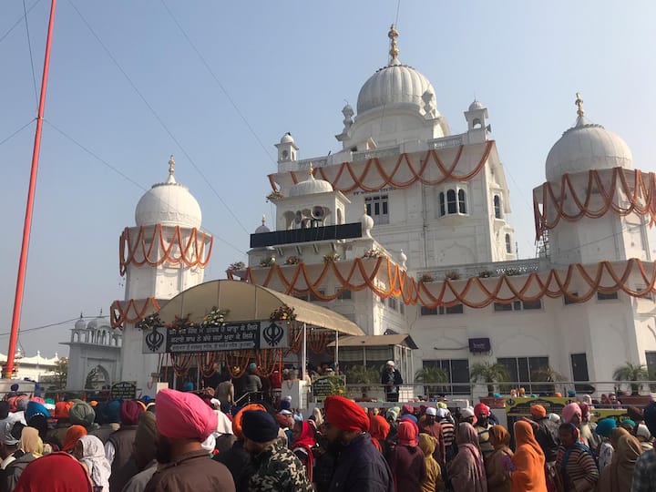 ਗੁਰਦੁਆਰਾ ਕਤਲਗੜ੍ਹ ਸਾਹਿਬ ਤੋਂ ਇਲਾਵਾ ਗੁਰਦੁਆਰਾ ਗੜ੍ਹੀ ਸਾਹਿਬ, ਗੁਰਦੁਆਰਾ ਦਮਦਮਾ ਸਾਹਿਬ, ਗੁਰਦੁਆਰਾ ਤਾੜੀ ਸਾਹਿਬ, ਗੁਰਦੁਆਰਾ ਰਣਜੀਤ ਸਿੰਘ ਗੜ੍ਹ ਸਾਹਿਬ ਇਤਿਹਾਸਕ ਅਸਥਾਨ ਯਾਦ ਵਜੋਂ ਸ਼ਸੋਭਿਤ ਹਨ।