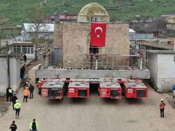 600 ਸਾਲ ਪੁਰਾਣੀ ਮਸਜਿਦ ਨੂੰ ਰੋਬੋਟ ਨੇ 2 ਕਿਲੋਮੀਟਰ  ਖਿਸਕਾਇਆ