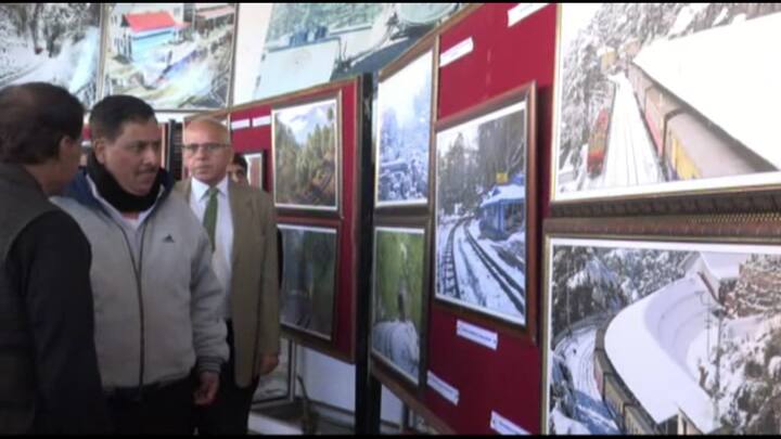 ਉਨ੍ਹਾਂ ਦੱਸਿਆ ਕਿ ਇਹ ਟਰੇਨ ਪਹਿਲਾਂ ਵੀ ਚੱਲਦੀ ਸੀ, ਪਰ ਰੇਲਵੇ ਸਟੇਸ਼ਨ 'ਤੇ ਮਾਲ ਦੀ ਢੋਆ-ਢੁਆਈ ਕਾਰਨ ਇਹ ਟ੍ਰੈਕ ਬੰਦ ਕਰ ਦਿੱਤਾ ਗਿਆ।