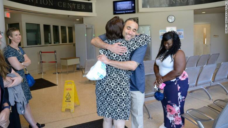 ਹਮਸ਼ਕਲ ਦੇ ਜ਼ੁਰਮਾਂ ਦੀ ਕੱਟੀ ਸਜ਼ਾ, ਹੁਣ ਮਿਲੇਗਾ 8 ਕਰੋੜ ਦਾ ਮੁਤਾਵਜ਼ਾ