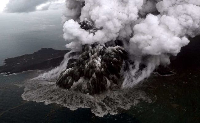 know-why-indonesia-has-so-many-tsunamis-and-earthquakes ਇਸ ਦੇਸ਼ 'ਤੇ ਕੁਦਰਤ ਦਾ ਕਹਿਰ, ਇਸ ਸਾਲ ਭੂਚਾਲ ਤੇ ਸੁਨਾਮੀ ਨਾਲ 2800 ਮੌਤਾਂ