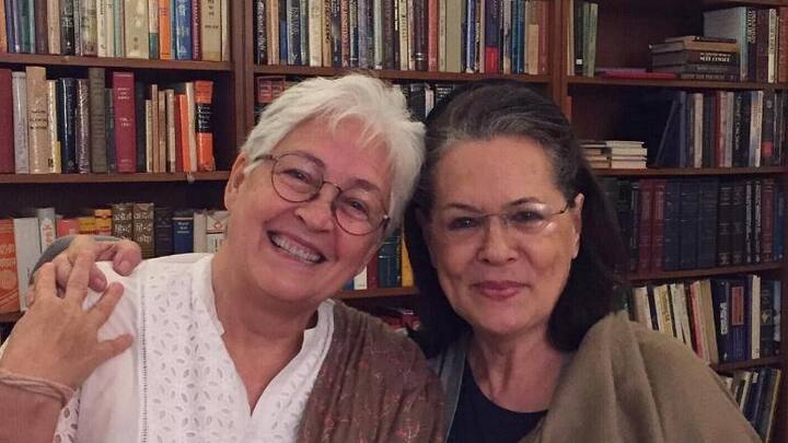 ਆਪਣੇ ਹੁਸਨ ਨਾਲ ਲੋਕਾਂ ਦੇ ਦਿਲਾਂ ‘ਤੇ ਰਾਜ ਕਰਨ ਵਾਲੀ ਐਕਰਸ ਨਸੀਫਾ ਅਲੀ ਨੇ ਆਪਣੇ ਇੰਸਟਾਗ੍ਰਾਮ ‘ਤੇ ਜਾਣਕਾਰੀ ਸਾਂਝੀ ਕਰ ਦੱਸਿਆ ਸੀ ਕਿ ਉਹ ਕੈਂਸਰ ਦੇ ਤੀਜੇ ਸਟੇਜ ‘ਤੇ ਹੈ। ਉਸ ਵੱਲੋਂ ਪੋਸਟ ਤਸਵੀਰ ‘ਚ ਨਸੀਫਾ ਸੋਨੀਆ ਗਾਂਧੀ ਨਾਲ ਨਜ਼ਰ ਆਈ ਸੀ।