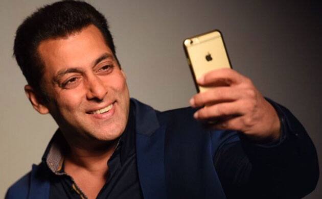 salman-khan-wears-cheap-clothes ਸਲਮਾਨ ਨਹੀਂ ਪਾਉਂਦਾ ਮਹਿੰਗੇ ਕੱਪੜੇ, ਜੀਨਸ 15 ਸਾਲ ਤੇ ਜੁੱਤੇ 20 ਸਾਲ ਪੁਰਾਣੇ !