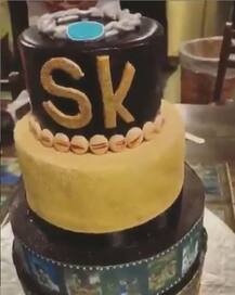 ਸਲਮਾਨ ਦੇ ਜਨਮ ਦਿਨ ਦਾ ਜਸ਼ਨ, ਫਾਰਮ ਹਾਉਸ ‘ਤੇ ਸਟਾਰਸ ਦਾ ਹੱੜ੍ਹ