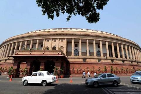 ਤਿੰਨ ਤਲਾਕ ‘ਤੇ ਅੱਜ ਲੋਕਸਭਾ ‘ਚ ਹੋਣੀ ਹੈ ਚਰਚਾ ਤਿੰਨ ਤਲਾਕ ‘ਤੇ ਅੱਜ ਲੋਕਸਭਾ ‘ਚ ਹੋਣੀ ਹੈ ਚਰਚਾ