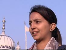 ਸਰਪੰਚੀ ਦੇ ਮੈਦਾਨ ’ਚ ਉੱਤਰੀ 21ਆਂ ਸਾਲਾਂ ਦੀ LLB ਵਿਦਿਆਰਥਣ, 8ਵੀਂ ਪਾਸ ਬੀਬੀ ਨਾਲ  ਲੜੇਗੀ ਚੋਣ