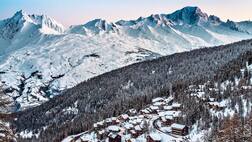 40 ਮਿੰਟ ਬਰਫ ਹੇਠ ਦੱਬਿਆ ਰਹਿਣ ਮਗਰੋਂ ਜ਼ਿੰਦਾ ਨਿਕਲਿਆ 12 ਸਾਲਾ ਬੱਚਾ