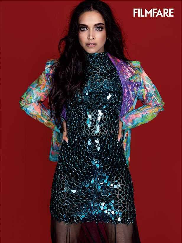 ਦੀਪਿਕਾ ਦੀ ਫਿਲਮਾਂ ਦੀ ਗੱਲ ਕਰੀਏ ਤਾਂ ਉਹ ਜਲਦੀ ਹੀ ਐਸਿਡ ਅਟੈਕ ਸਰਵਾਈਵਰ ਲਕਸ਼ਮੀ ਦੀ ਬਾਇਓਪਿਕ ‘ਚ ਨਜ਼ਰ ਆਵੇਗੀ। ਜਿਸ ਨੂੰ ਮੇਘਨਾ ਗੁਲਜ਼ਾਰ ਡਾਇਰੈਕਟ ਕਰੇਗੀ।