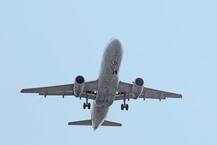 ਪਾਇਲਟ ਦੀ ਅਣਗਹਿਲੀ ਬਣੀ ਸੈਂਕੜਿਆਂ ਦੀ ਜਾਨ ਦਾ ਖੌਅ, ਹਵਾ \'ਚ ਟਕਰਾਉਣੋਂ ਮਸਾਂ ਬਚੇ ਤਿੰਨ ਜਹਾਜ਼