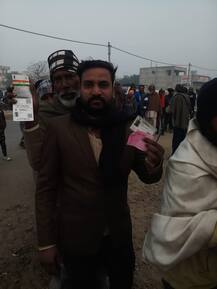 ਕੜਾਕੇ ਦੀ ਠੰਢ ਦੇ ਬਾਵਜੂਦ ਵੱਡੇ ਪੱਧਰ ’ਤੇ ਵੋਟਿੰਗ ਸ਼ੁਰੂ