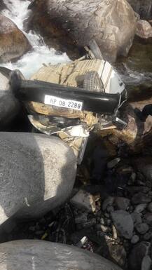 ਮਾਰੂਤੀ ਹੋਈ ਤਬਾਹ, ਦੋ ਦੀ ਮੌਤ, ਇੱਕ ਜ਼ਖ਼ਮੀ