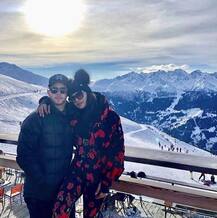 ਪਹਾੜਾਂ ‘ਚ ਮਸਤੀ ਕਰ ਰਹੇ ਪ੍ਰਿਅੰਕਾ-ਨਿੱਕ, ਸਾਹਮਣੇ ਆਈਆਂ ਤਸਵੀਰਾਂ